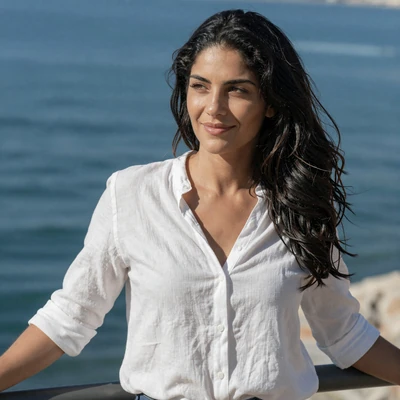 Larvotto Monacan single Inès seeking love with American man on Angelaglove dating